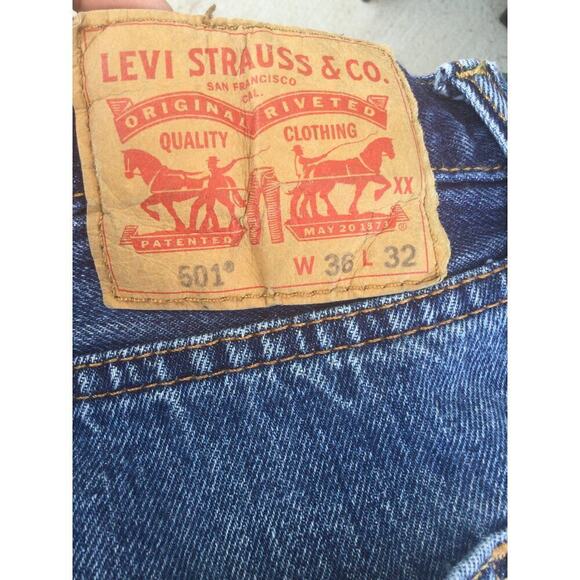 Vintage Levi’s 501 mens Blue Jeans medium Wash Denim 36 x 32 Red Tag R 90s - Picture 10 of 13